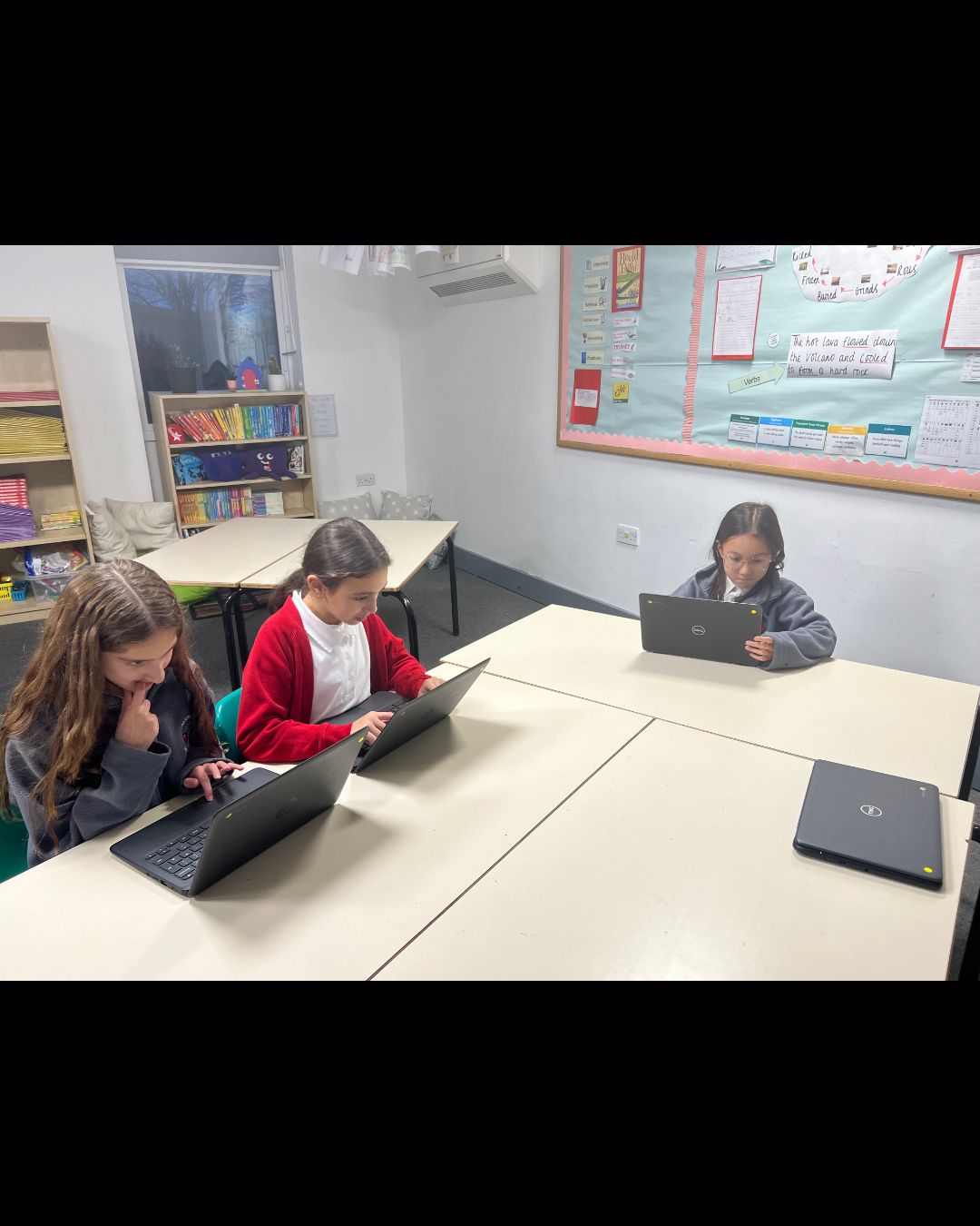 U Teach Mi pupils at after-school tech club